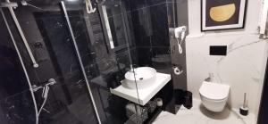 Kúpeľňa v ubytovaní Solny Resort - Apartament Aida A048