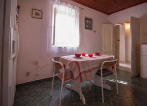 Fotografia z galérie ubytovania Red House Veli Lošinj vo Veli Lošinj