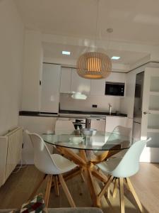 Fotografia z galérie ubytovania Apartamento Casardi en Sanxenxo - Portonovo v destinácii Sanxenxo