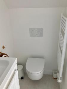 Koupelna v ubytování Studio cosy avec coin jardin