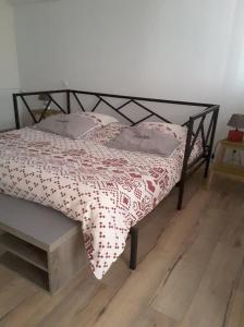 Postel nebo postele na pokoji v ubytování JENNY'S HOME