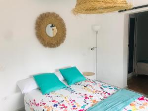 Postel nebo postele na pokoji v ubytování Luna de Lobos + 37 fotografií