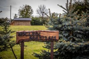 Vonkajšia záhrada v ubytovaní Domek w Dębowym Gaju