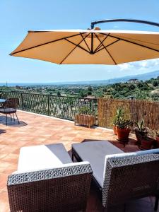 Gallery image of Flat with panoramic terrace and private pool mt5x3 in Taormina