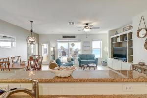 Gallery image of Sand Dollar Unit C3 in Rockport