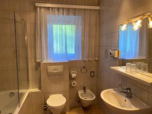 Un baño de Hotel Nikolasch