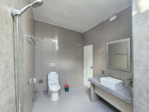 Koupelna v ubytování Serene Sky Guest house + 37 fotografií