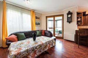 Posedenie v ubytovaní Arkadia Homely Apartament