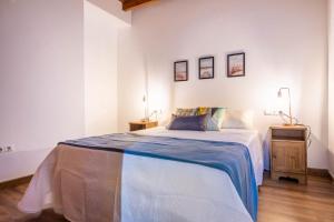 Postel nebo postele na pokoji v ubytování Apartamento Macarena, en el Centro de Sevilla