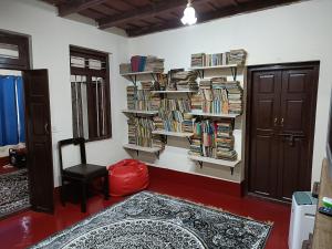 Ảnh trong thư viện ảnh của Siderbhan Writer's Retreat ở Avathi
