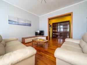 Posedenie v ubytovaní Classy and sunny apartment in Rijeka