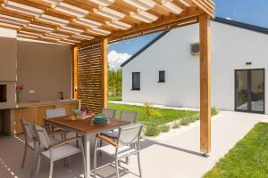 Αίθριο ή υπαίθριος χώρος στο Bandelli villas