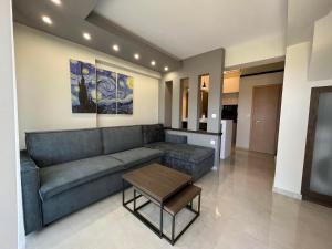 Gallery image of Artline Luxury Suites in Flogita