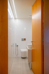 A bathroom at Carvalheira Country House - Gerês