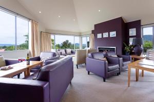 Te Weheka Boutique Hotel的休息区