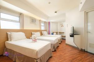 Μια τηλεόραση ή/και κέντρο ψυχαγωγίας στο MySpace Hotel @BGC