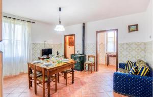 Gallery image of Gorgeous Apartment In Magliano In Toscana With Wifi in Magliano in Toscana