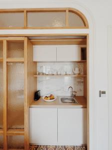 Kuchyň nebo kuchyňský kout v ubytování Kale Kapi City Living