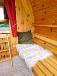 Fotografia z galérie ubytovania Schlaffass im Traumgarten v destinácii Sankt Veit am Vogau