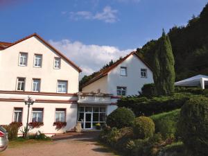 The building in which a szállodákat is located