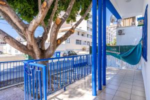 Nala - 2 BR Apartment in Larnaca tesisinde bir balkon veya teras