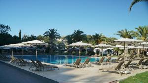 Swimmingpoolen hos eller tæt på Club Beyy Resort Hotel - Ultra All Inclusive