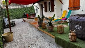 Vonkajšia záhrada v ubytovaní Ancien corps de ferme 3 chambres avec spa