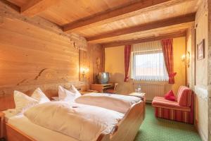 Postel nebo postele na pokoji v ubytování Landgasthof Zur Post + 35 fotografií