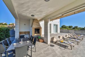 Posedenie v ubytovaní Villa Le Soleil
