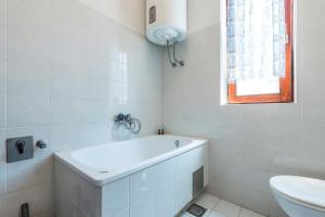 Koupelna v ubytování Apartments Žirje