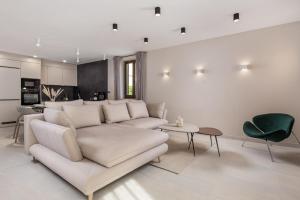 Kuchyňa alebo kuchynka v ubytovaní Apartmani Đogaš