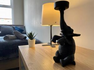 Gallery image of Western House - By Sigma Stays in Crewe +8 photos