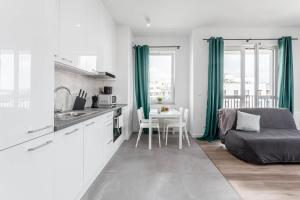 Dapur atau dapur kecil di Chill Apartments Ursynów Premium