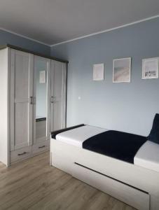 Posteľ alebo postele v izbe v ubytovaní Apartament La Playa