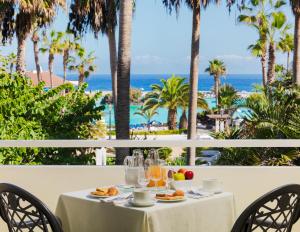 Foto dalla galleria di H10 Tenerife Playa a Puerto de la Cruz