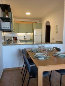 Kuchyňa alebo kuchynka v ubytovaní Appartement résidence Casablanca II