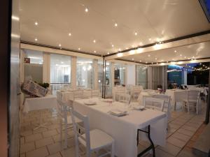 Restaurace v ubytování Hotel Rivabella