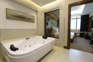 Bagno di Weekend Hotel Sari