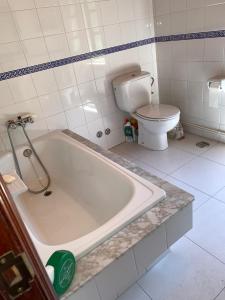 A bathroom at Finca in mitten der Natur. Még 32 kép