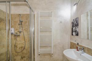 Koupelna v ubytování B&B Relais Inn Lucca