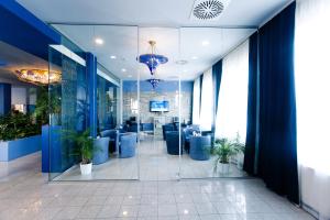 Posezení v ubytování Lenas Donau Hotel