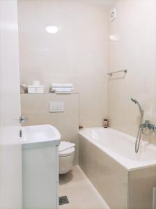 Kúpeľňa v ubytovaní LUXURY APARTMENT MEJE
