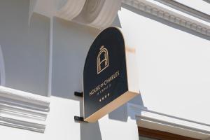 House Of Charles的证书、奖牌、标识或其他文件