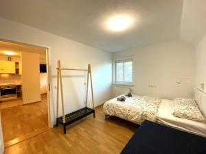 Ένα ή περισσότερα κρεβάτια σε δωμάτιο στο Apartment above Lake Bled