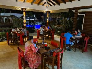 Tetamu yang menginap di Hotel Playa Caribe