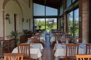 Restaurace v ubytování Hotel Alla Corte dei Bicchi