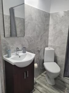 Et badeværelse på Vila Karen + 18 billeder