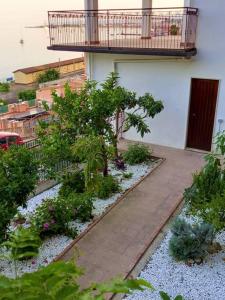Vonkajšia záhrada v ubytovaní Casa vacanze Blu Taormina