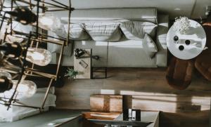 Luxury Duplex Suites - City Center客房内的一张或多张床位