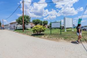 Hostia v ubytovaní Calma Luxury Apartments #2 Sozopoli in Halkidiki